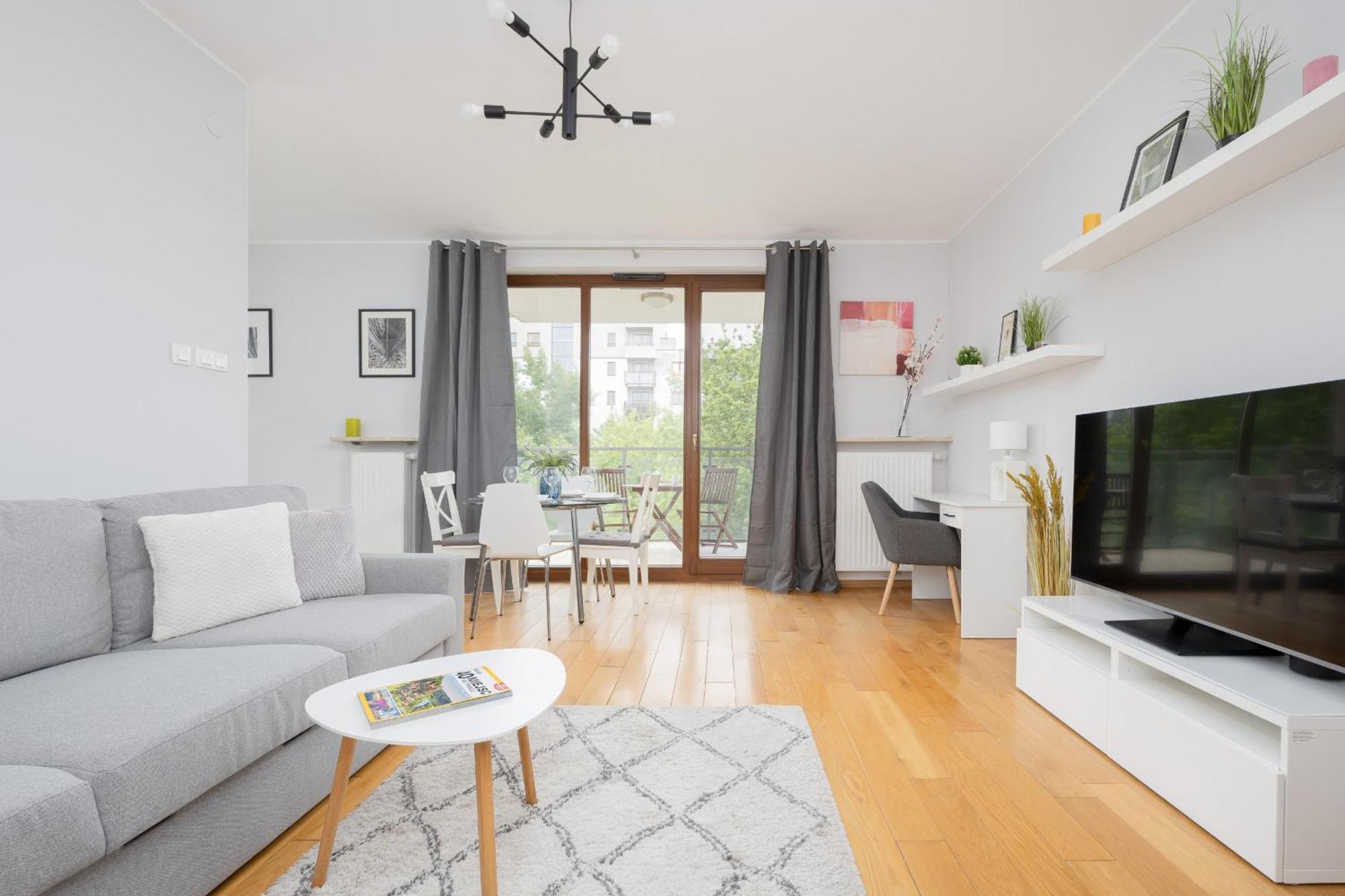 Апартаменти With Parking Near Metro Mlociny By Renters