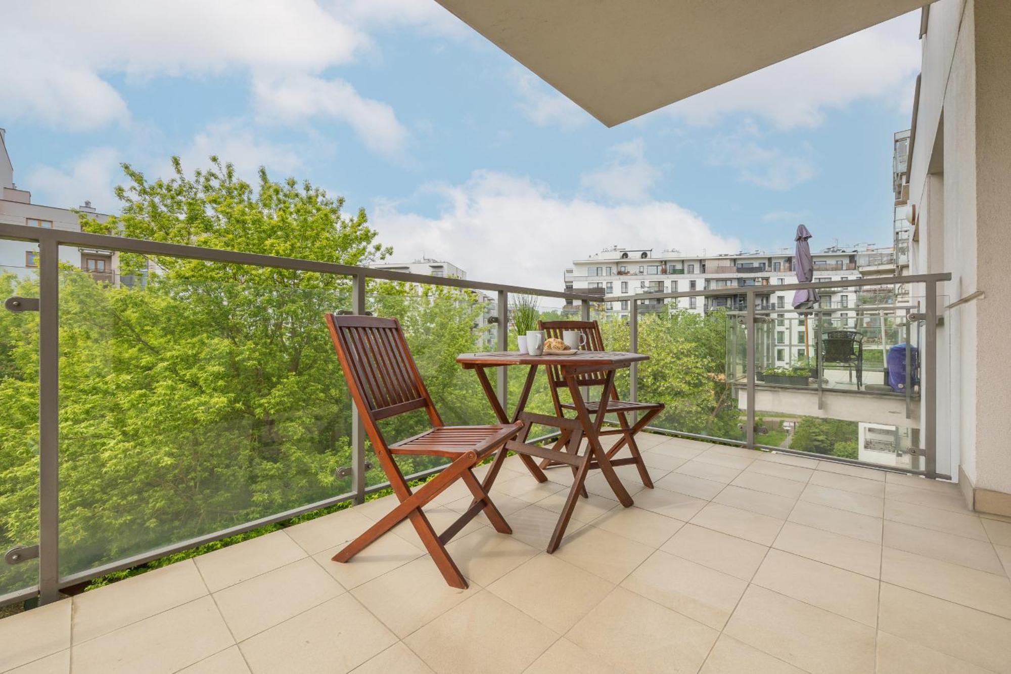 Appartamento With Parking Near Metro Mlociny By Renters