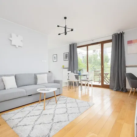 City Apartment With Parking Near Metro Mlociny By Noclegi Renters Варшава Екстер'єр фото