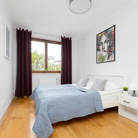City Apartment With Parking Near Metro Mlociny By Noclegi Renters Варшава Екстер'єр фото