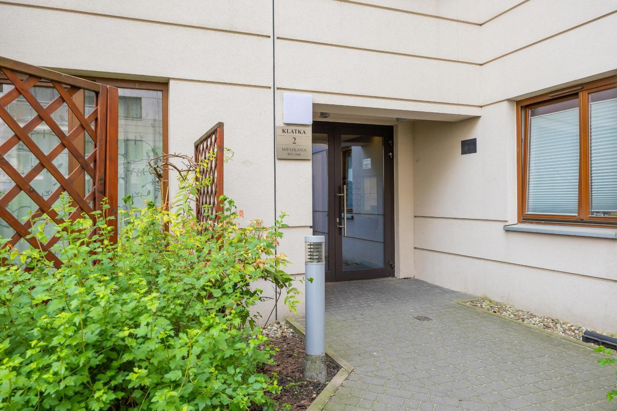 With Parking Near Metro Mlociny By Renters *